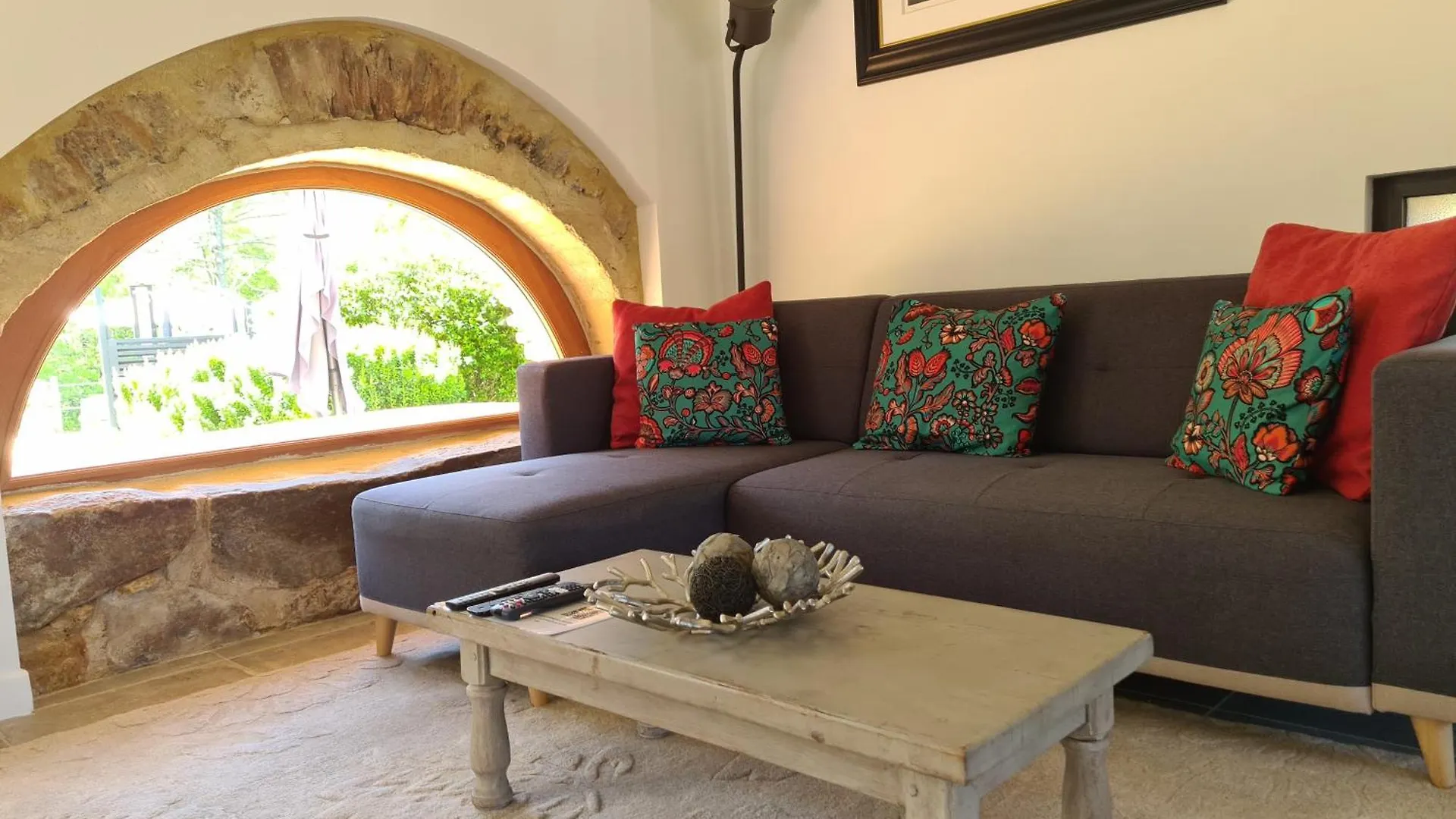 Larroque Haute Gites Cassagnes  Holiday home Cassagnes (Lot)